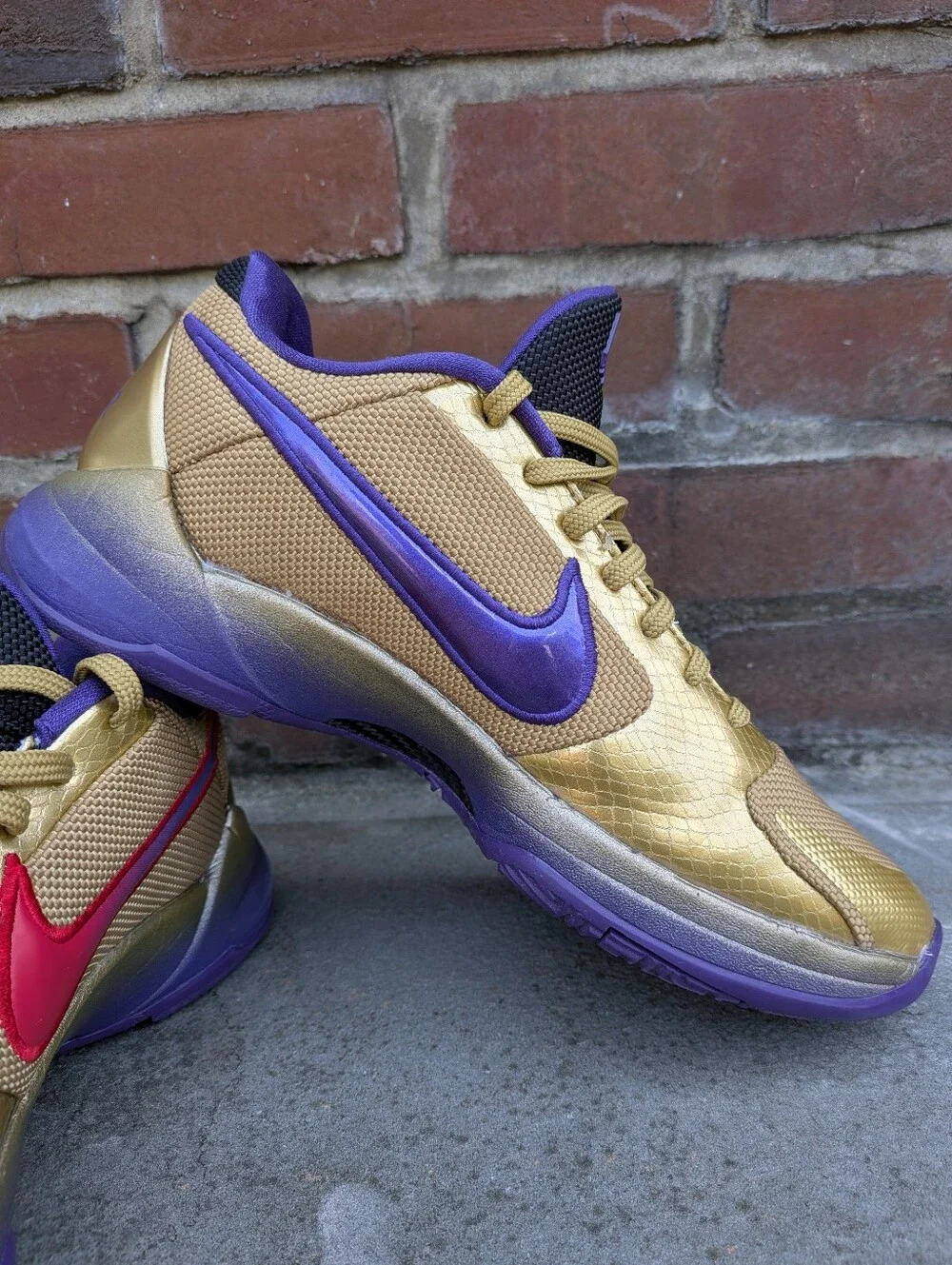 Nike Kobe V Protro UNDFTD Gold Purple Red Basketball Shoes Low Top Size 6